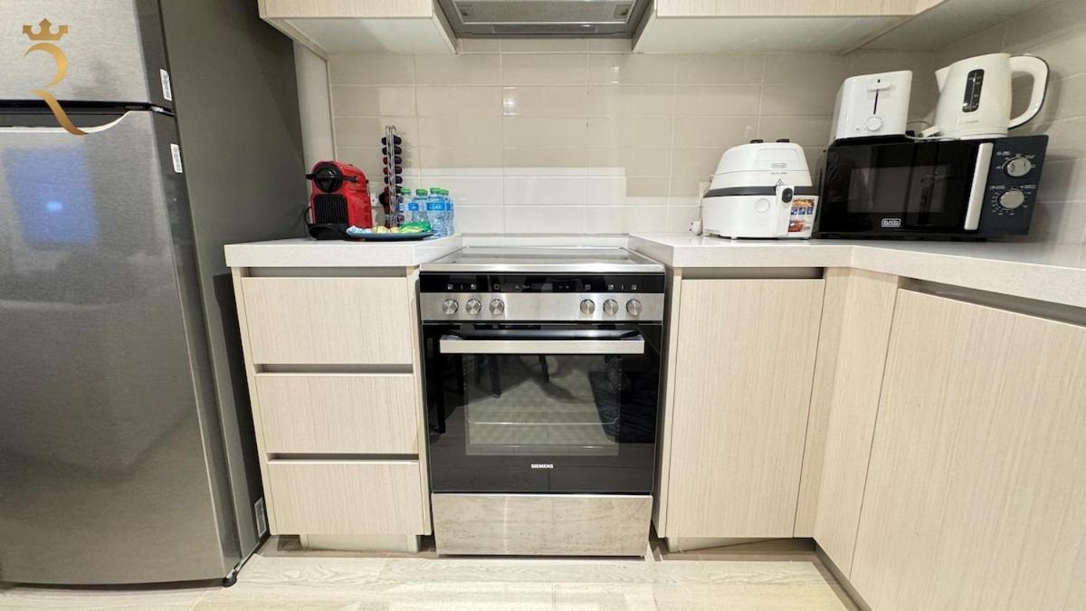 Yas Island 1br Cozy And Comfortable For 3 *